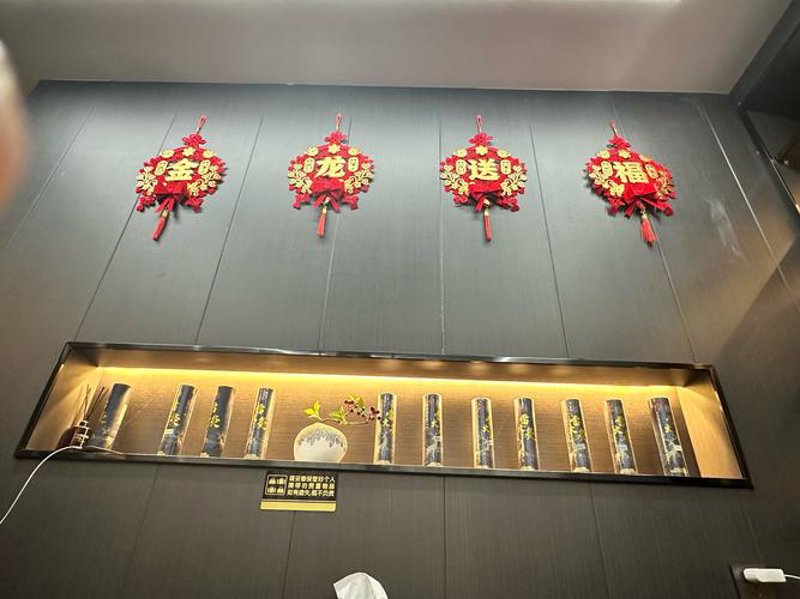潮流趋势引领者——秀英区饰品店